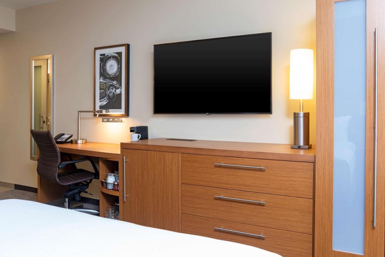 Hyatt Place Flint/Grand Blanc מראה חיצוני תמונה