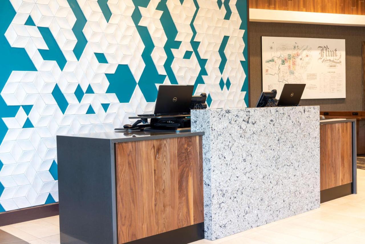 Hyatt Place Flint/Grand Blanc מראה חיצוני תמונה